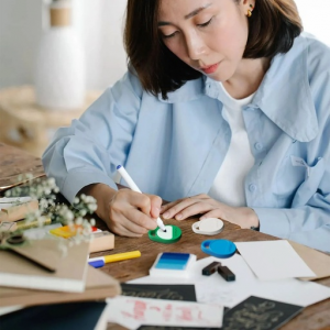 Pinpop Lite Find My Locator White Pinpop Lite Find My Locator White